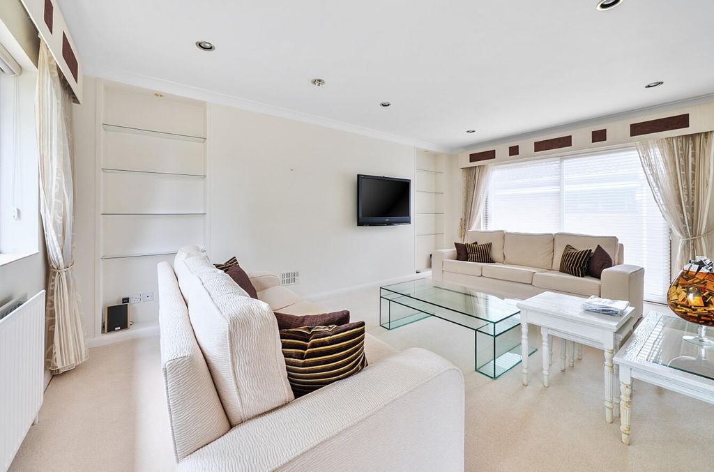 Property photo 2 of 14 1421316 (14).Jpg