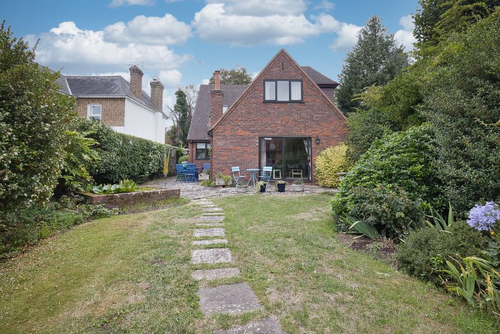 Property photo 2 of 8 Picture 2