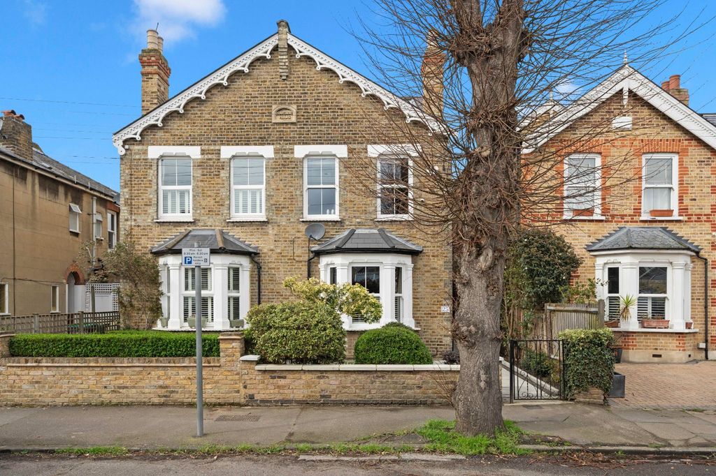 Property photo 1 of 28 Picture No. 31