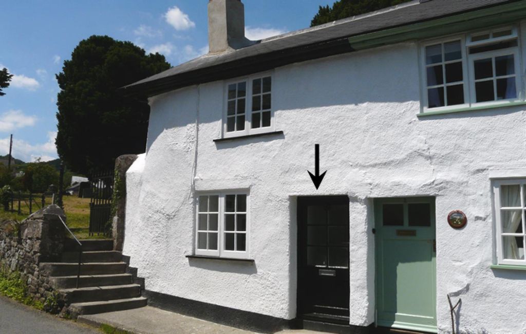 Property photo 1 of 6