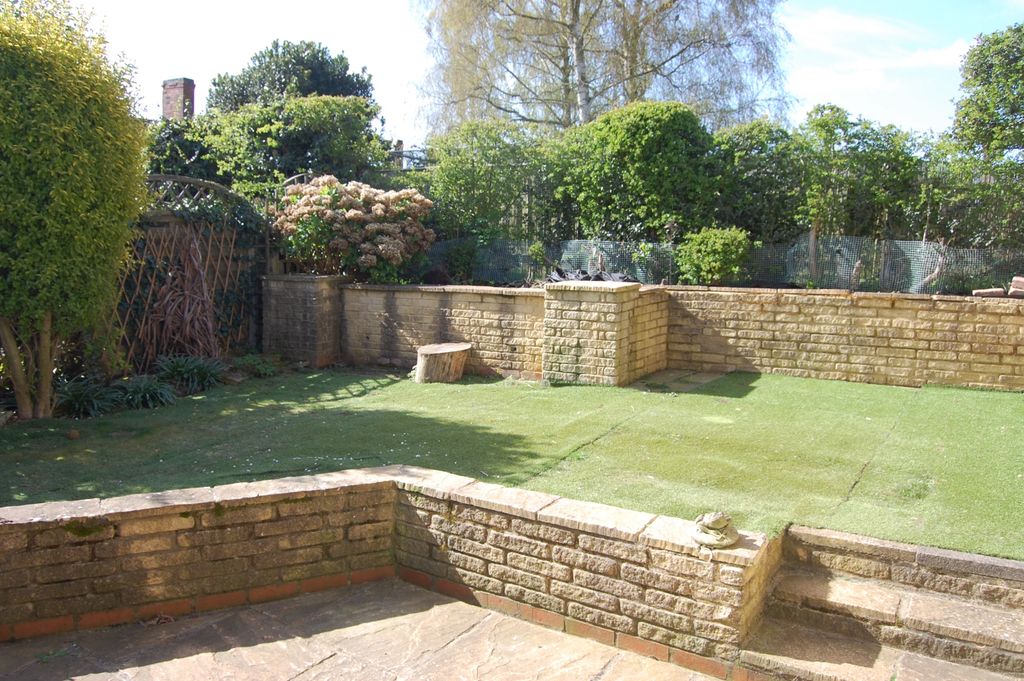 Property photo 3 of 11 Photo 5