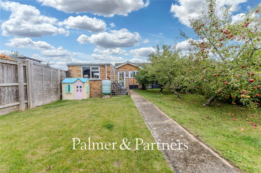 Property photo 2 of 18 Picture No. 13