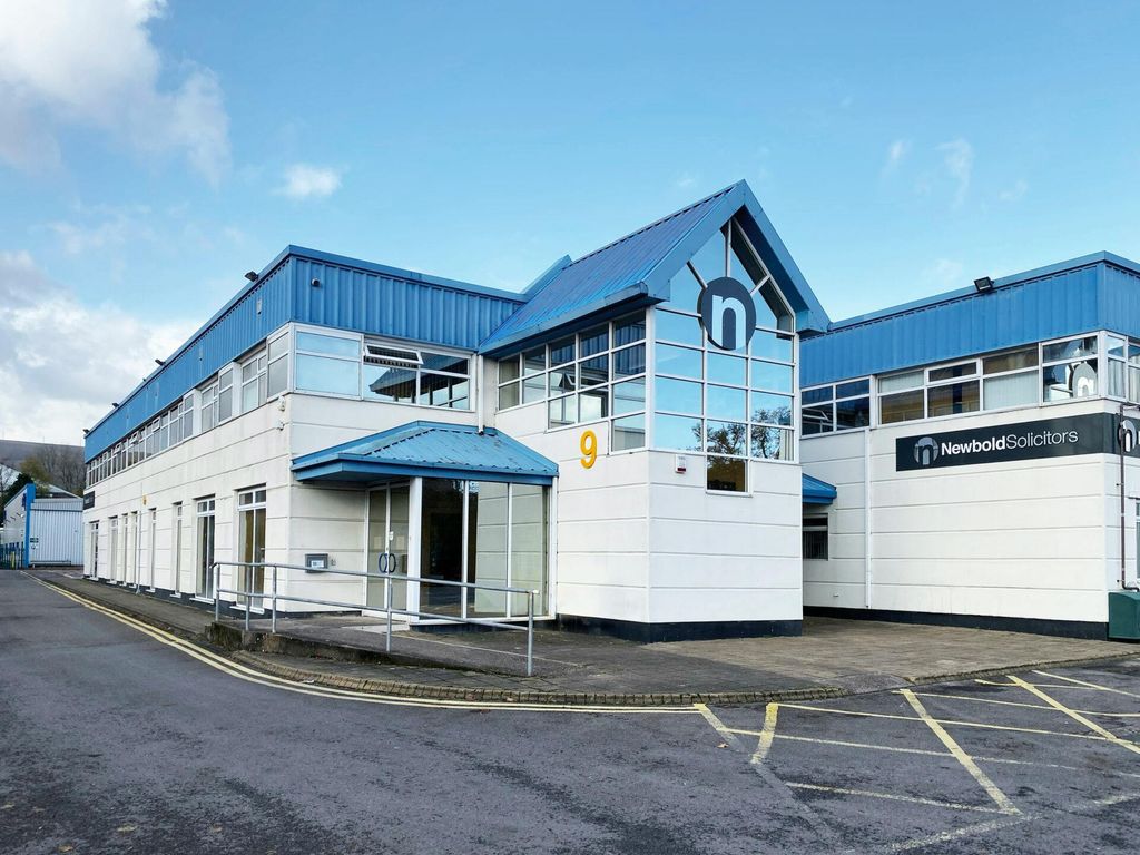 Property photo 1 of 11 Mw New 9A Avondale.Jpg