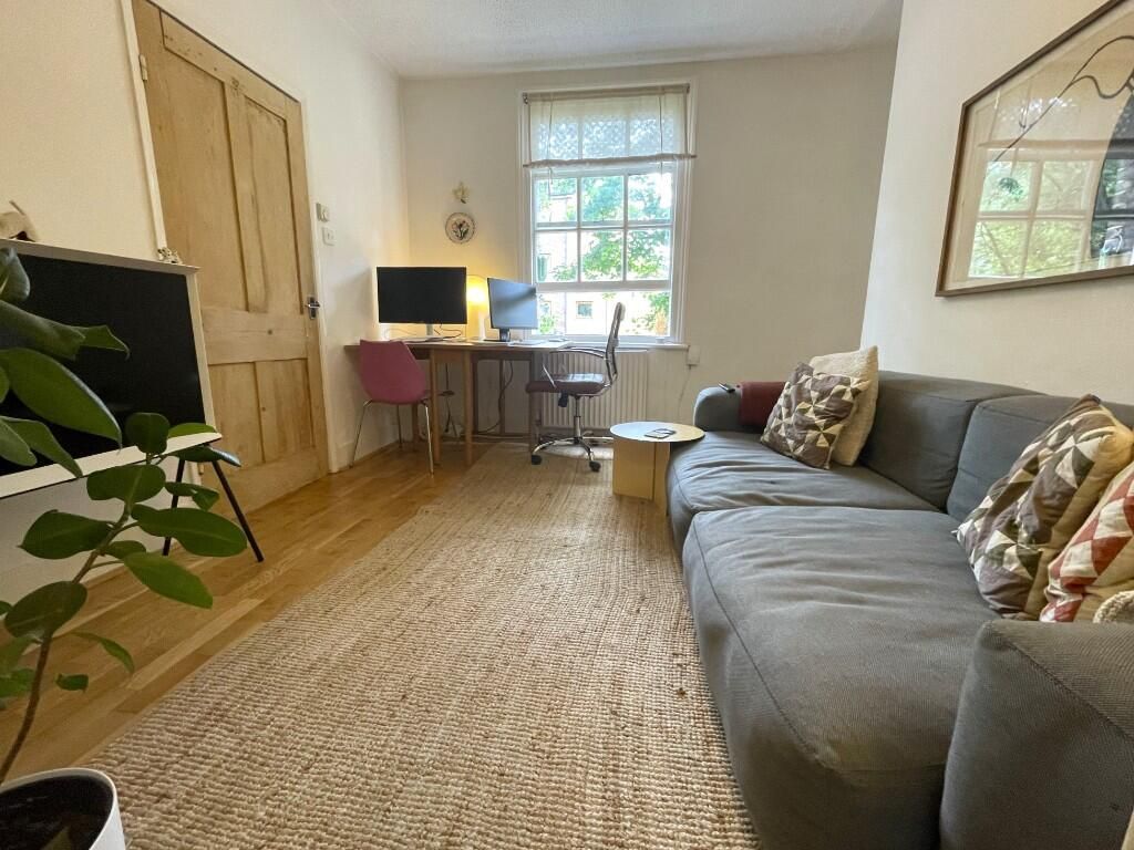 Property photo 3 of 12
