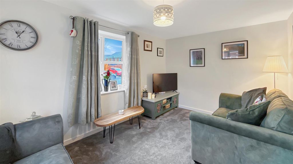 Property photo 3 of 13 140108120c9Dea3F01552Bbb5d4E214Fa64052Bb.Jpg