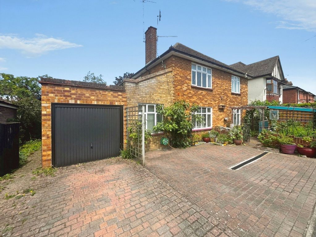 Property photo 1 of 11 Pbox-Img.Jpg