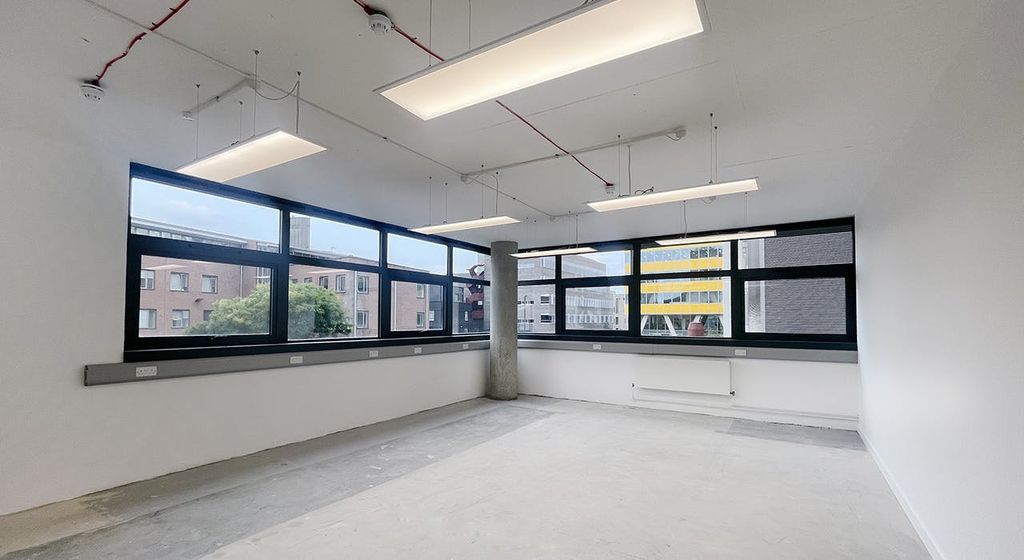 Property photo 2 of 5 Studio Building Evesham St Notting Hill Office Studio 4.Jpg