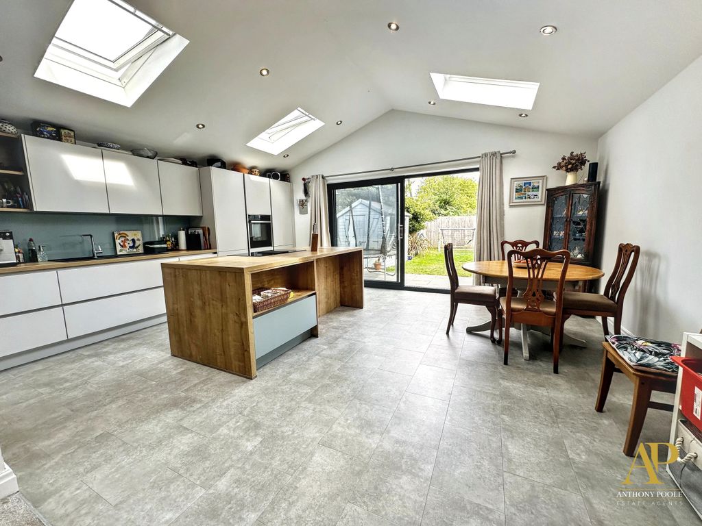 Property photo 2 of 18 Open Plan