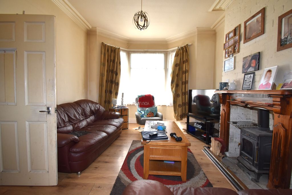 Property photo 2 of 8 Dsc_0126