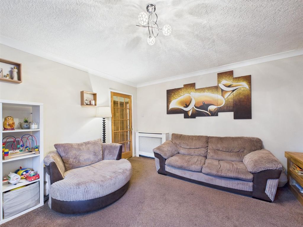 Property photo 3 of 14 Cam01486G0-Pr0936-Still010.Jpg