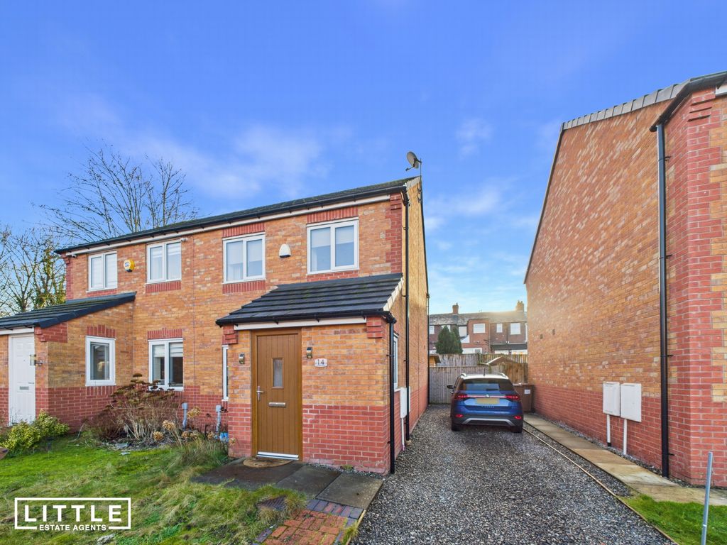 Property photo 1 of 33 Photo 33