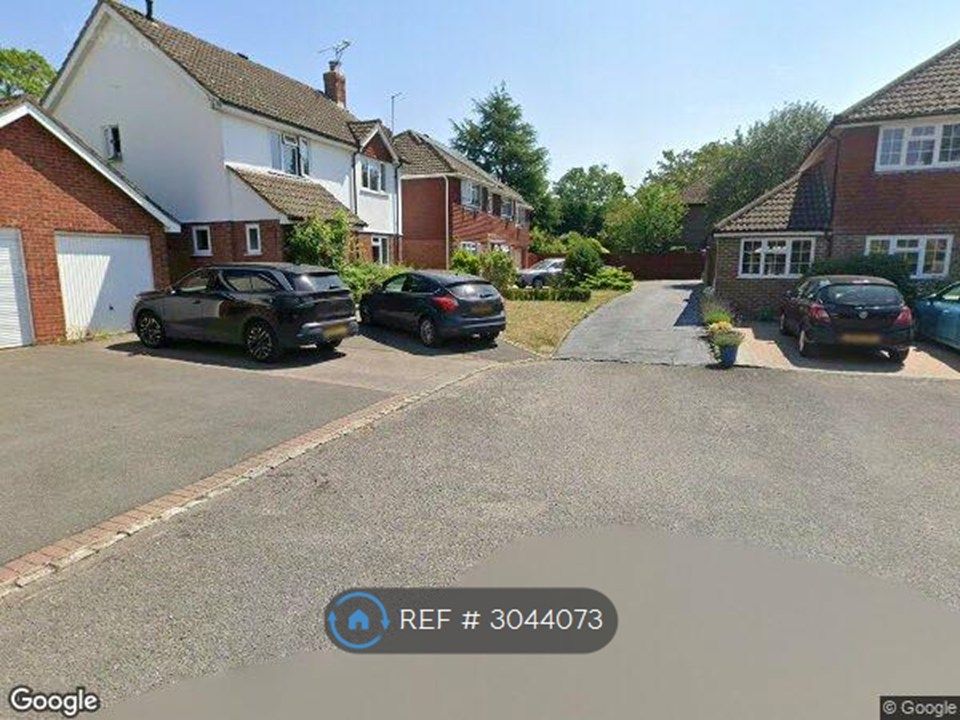 Property photo 1 of 1