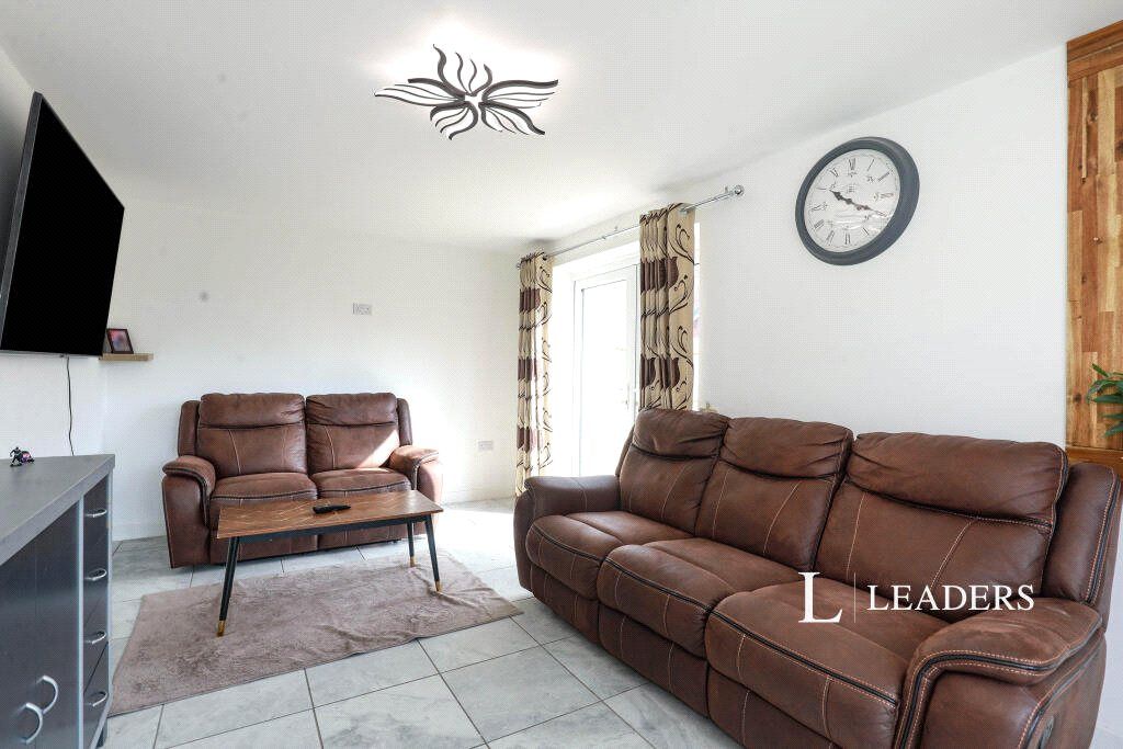 Property photo 3 of 13 Picture No. 12