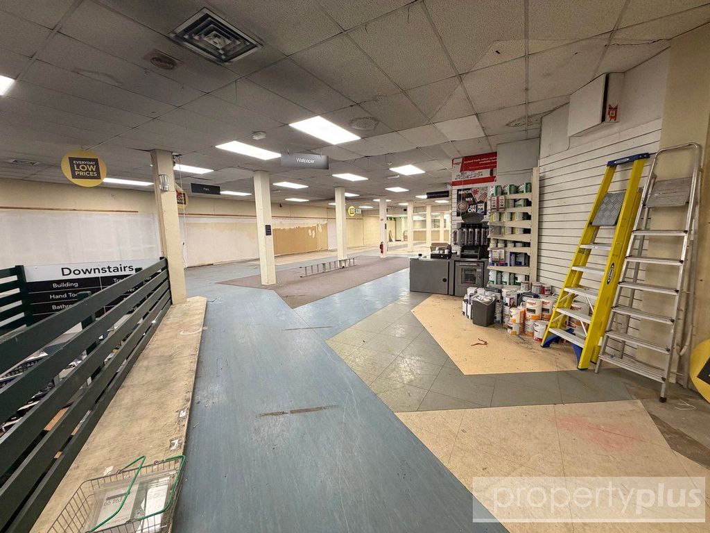 Property photo 3 of 22 Picture No. 02