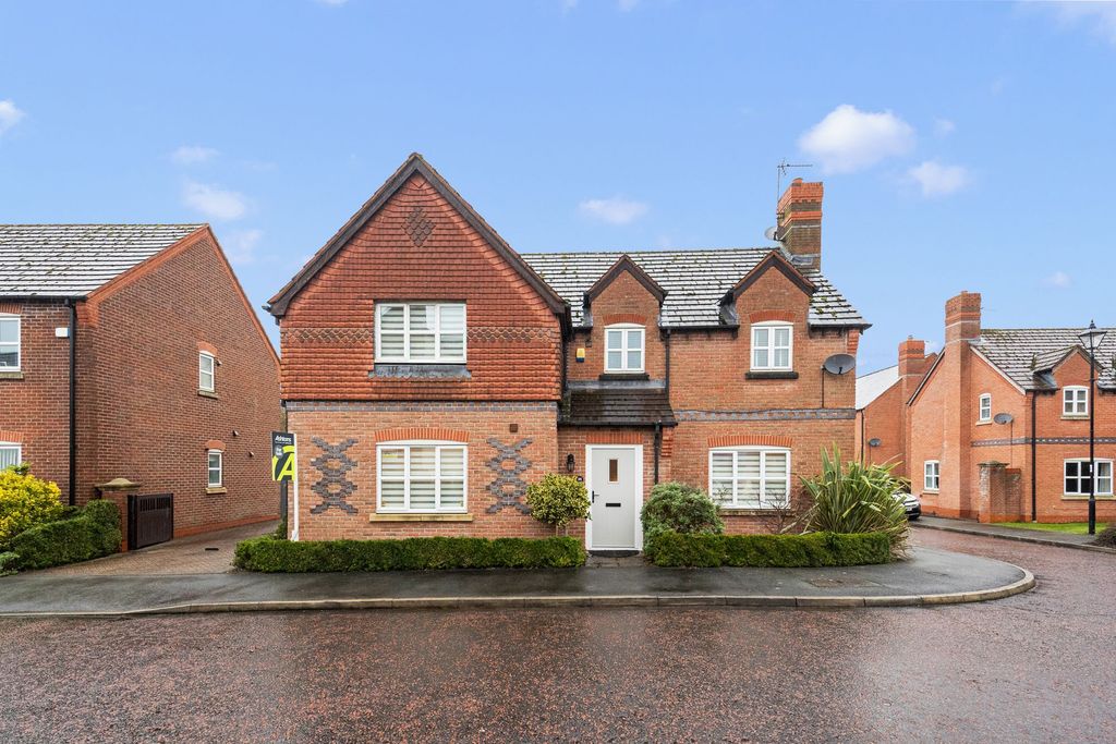 Property photo 1 of 38