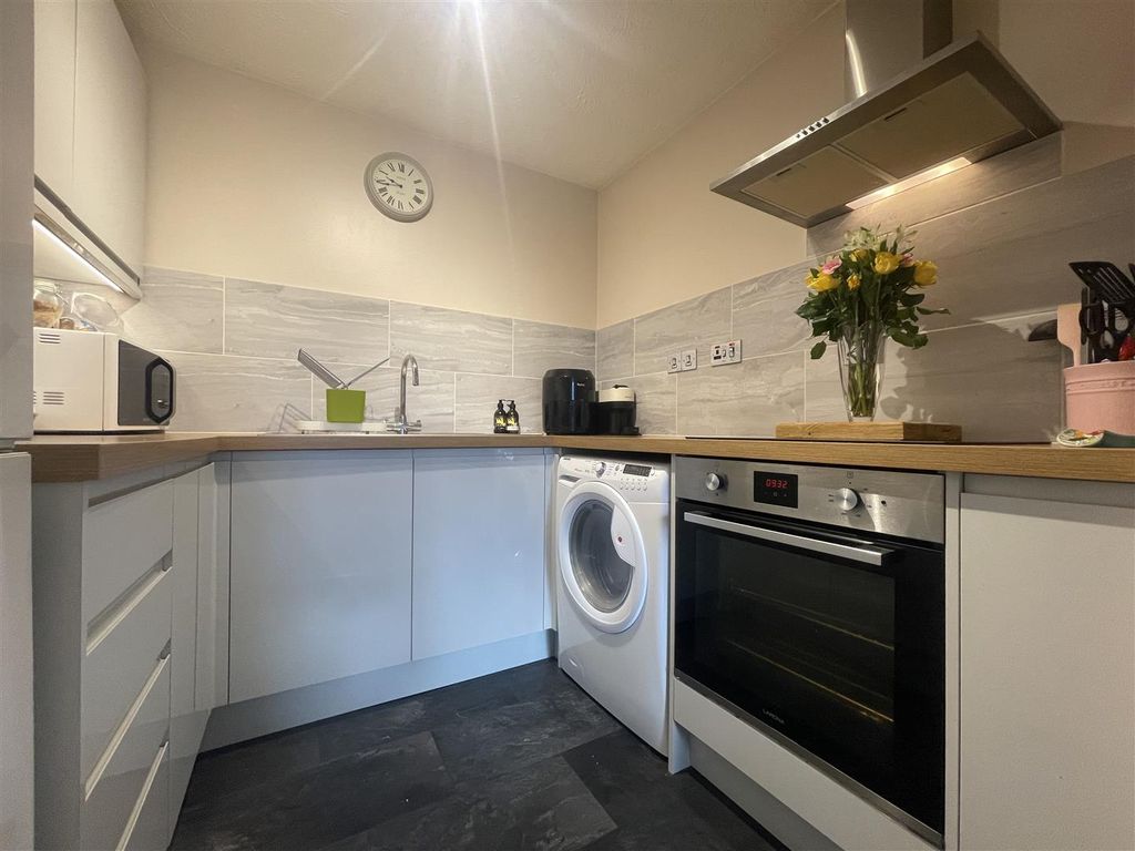 Property photo 2 of 10 Img_3006.Jpg