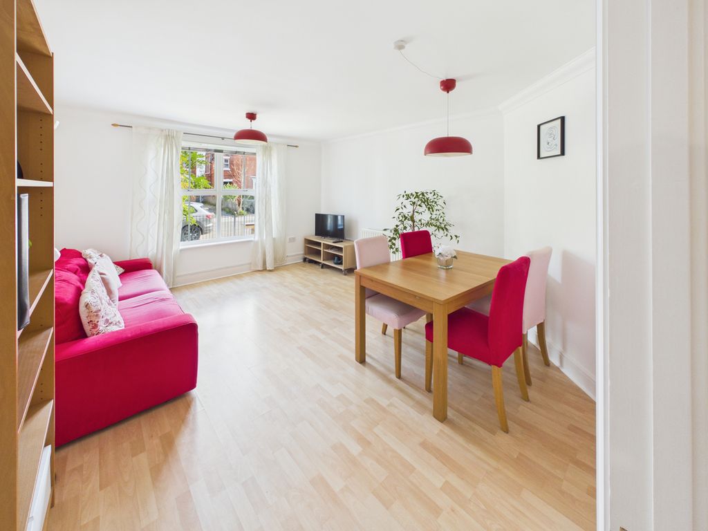 Property photo 2 of 10 Gallery