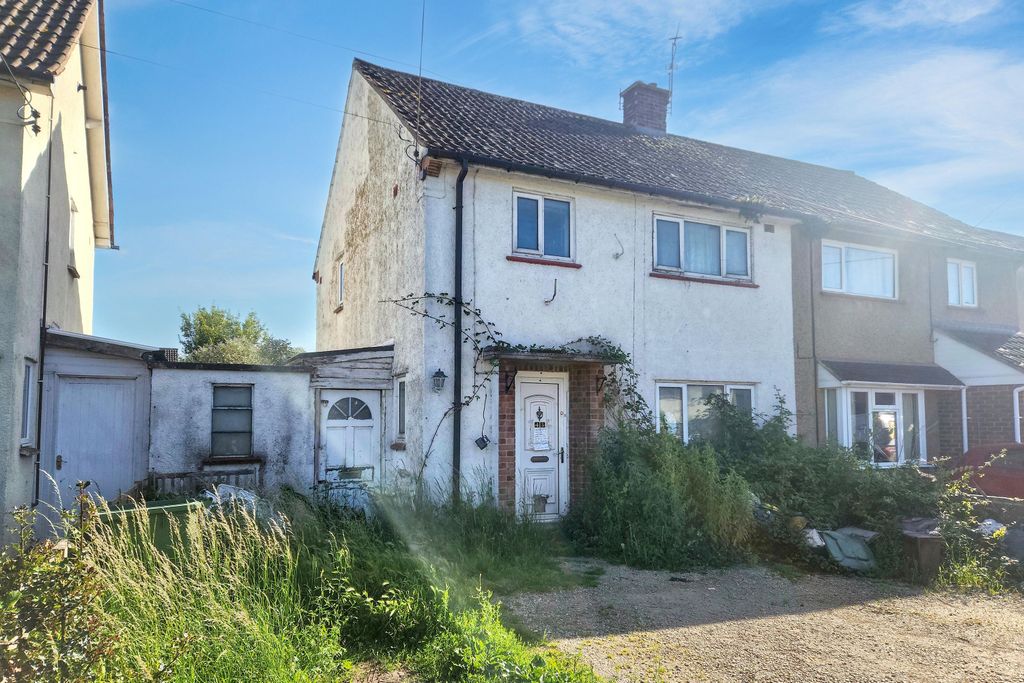 Property photo 2 of 5 43 Portland Road, Street, Somerset, BA16 9Px
