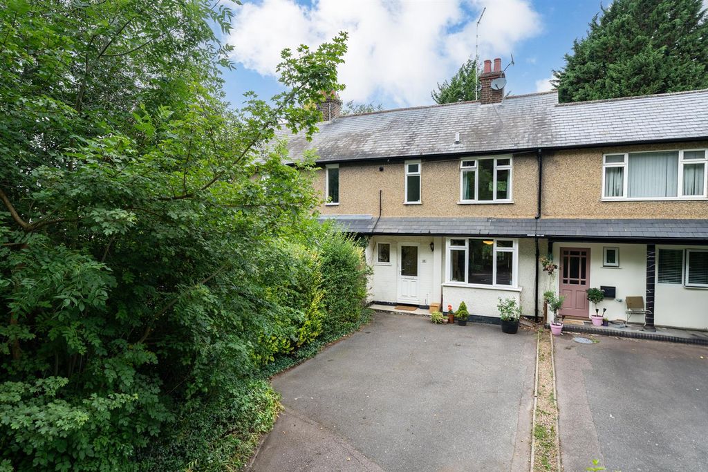 Property photo 1 of 17 119-St-Albans-Hill-9.Jpg