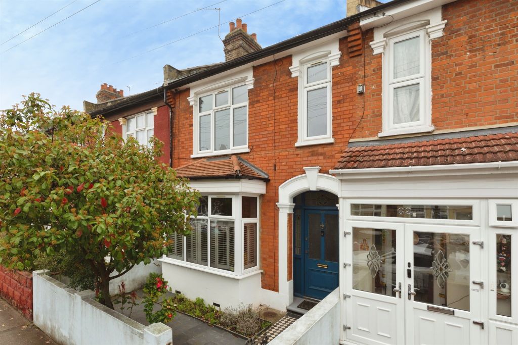 Property photo 1 of 16