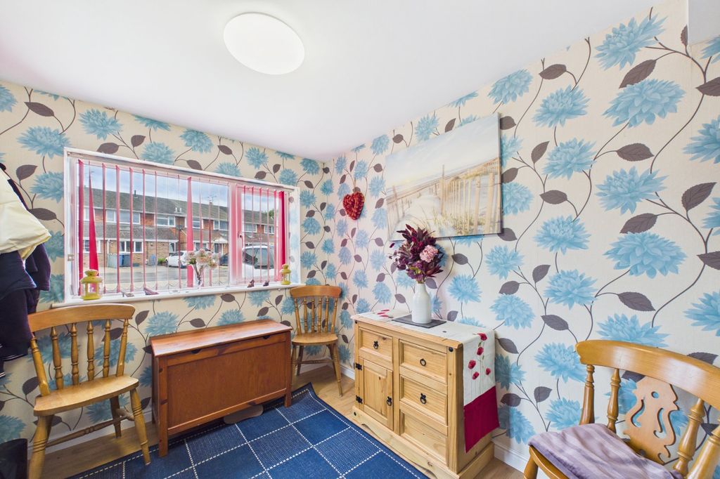 Property photo 3 of 12 Picture No. 02