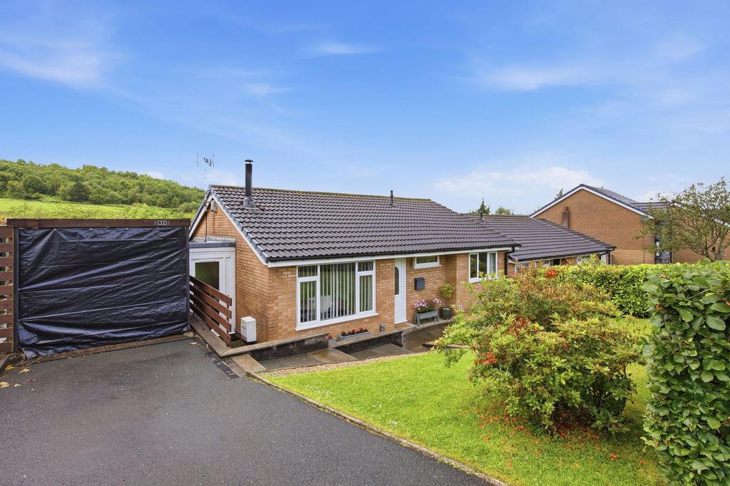 Property photo 1 of 26