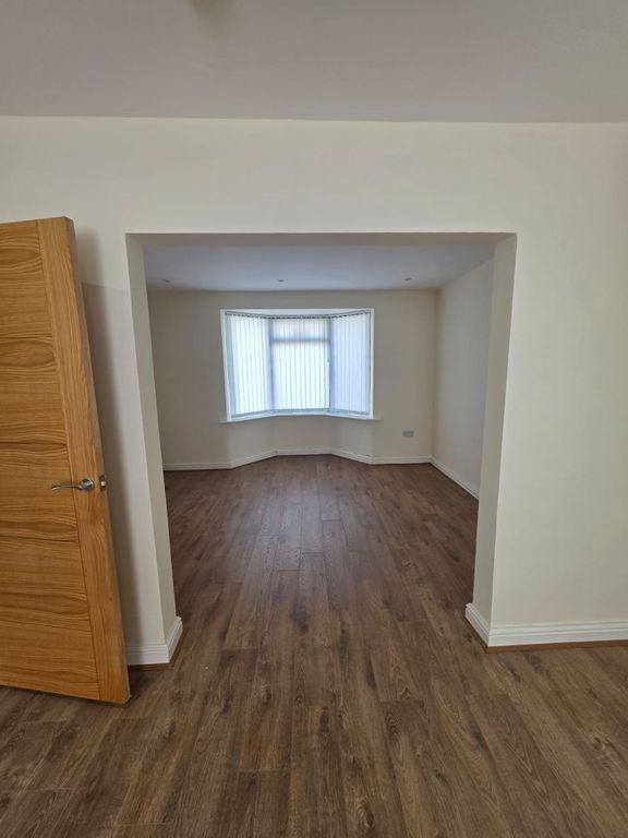 Property photo 1 of 10 Living Dining Area