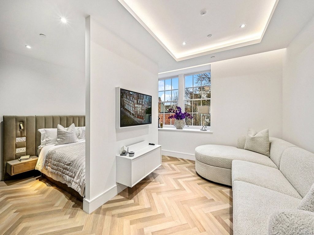 Property photo 1 of 10 Picture No. 11