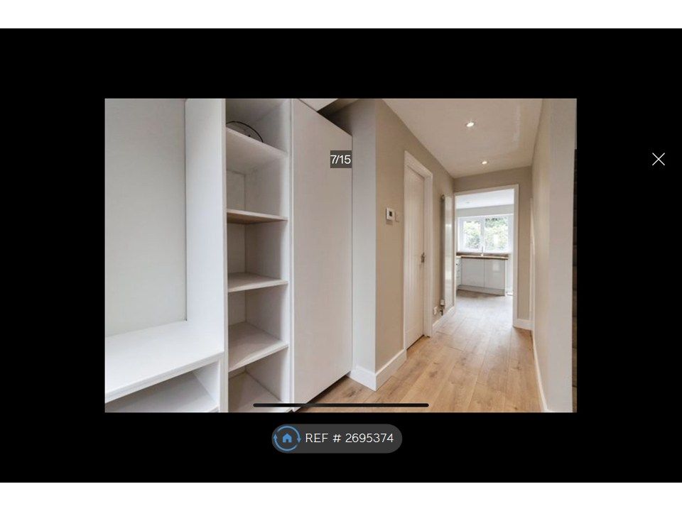 Property photo 3 of 23 Entrance Storage