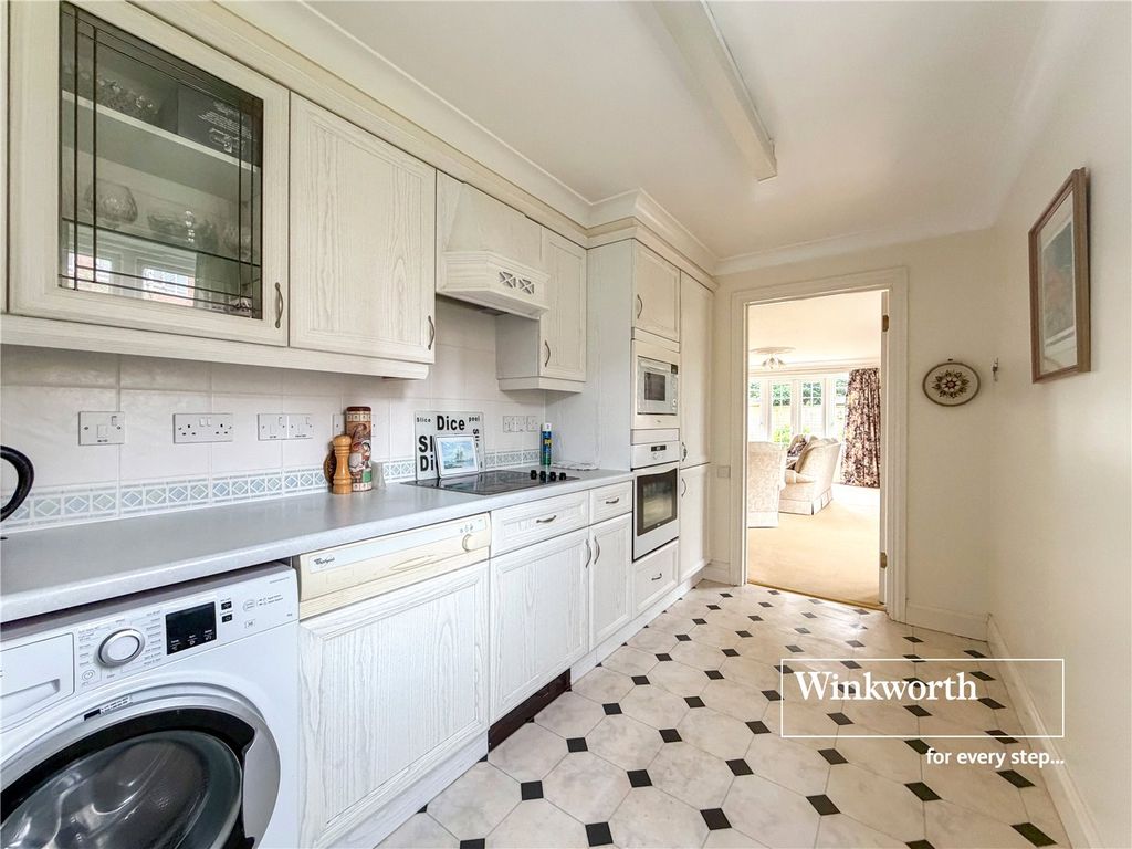 Property photo 2 of 14 Picture No. 03