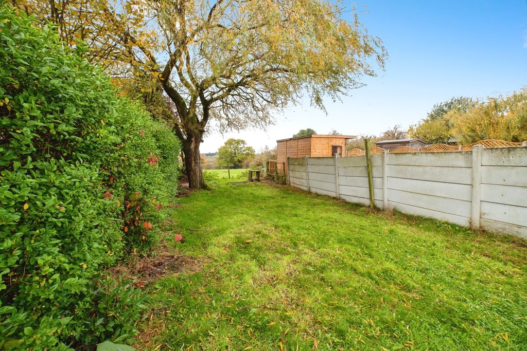 Property photo 2 of 17 Photo