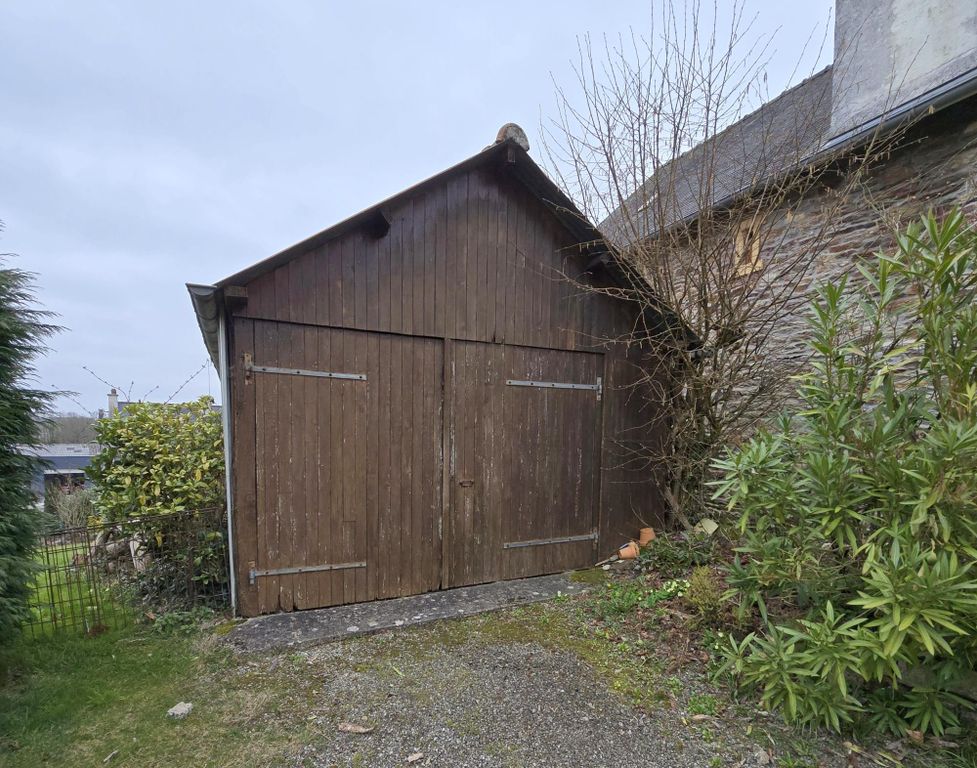 Property photo 2 of 11