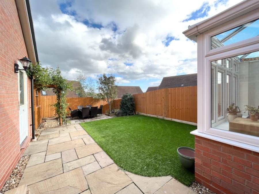 Additional image 11 of 3 bed semi-detached house to rentDovecote Close, Redditch B97