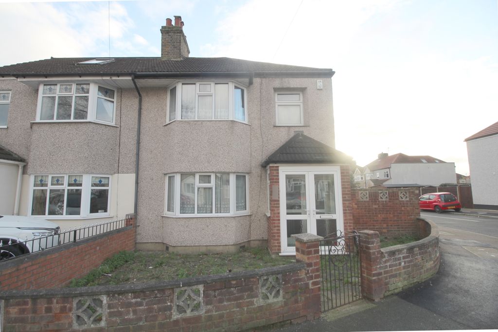 Property photo 1 of 13 Externalalt
