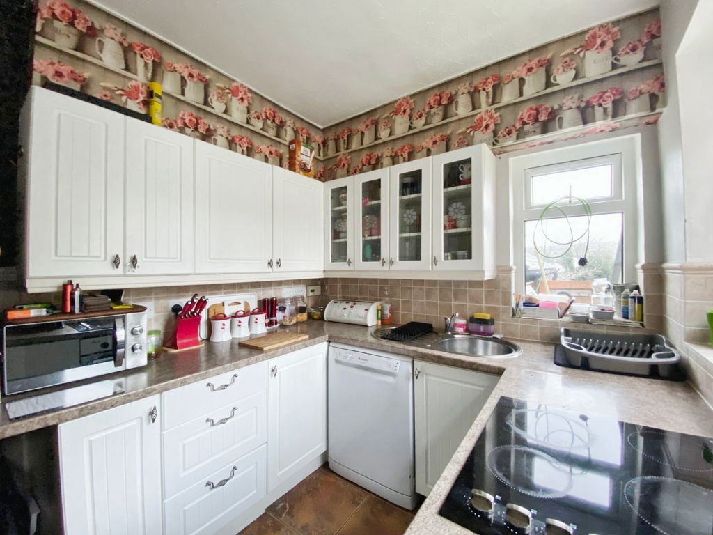 Property photo 2 of 17 Fae87d2A9d0E303E26E9c0Ad90F5c55Bda7F1482.Jpeg
