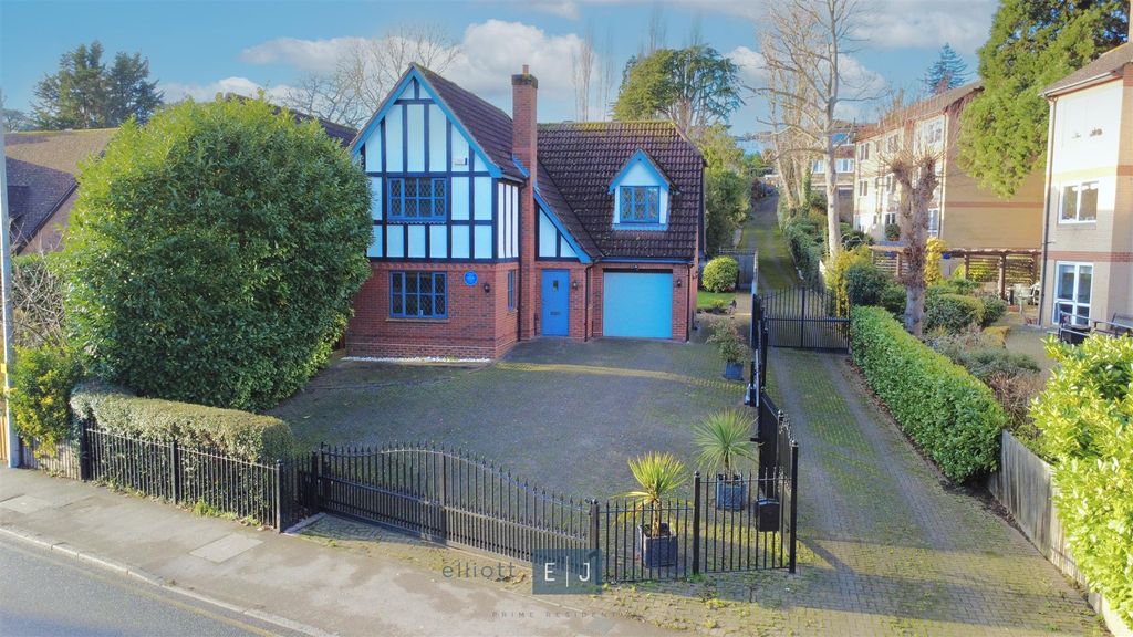 Property photo 1 of 19