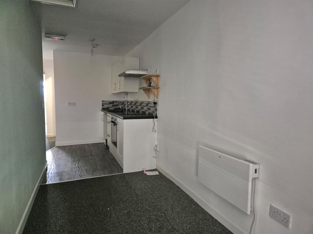 Property photo 3 of 6 20260302_150420_Resized.Jpg