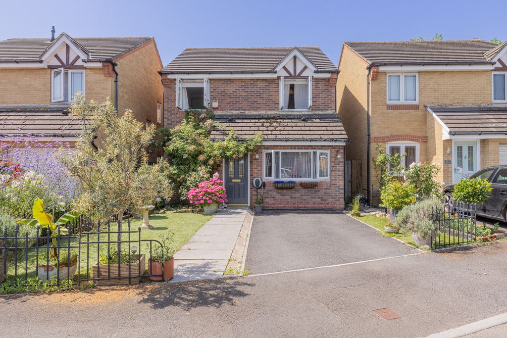 Property photo 1 of 37