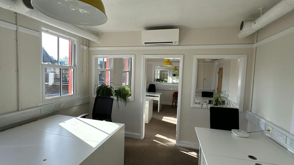 Property photo 1 of 11 257-259 Pentonville Road, London N1 9Nl - Internal 4.Jpg