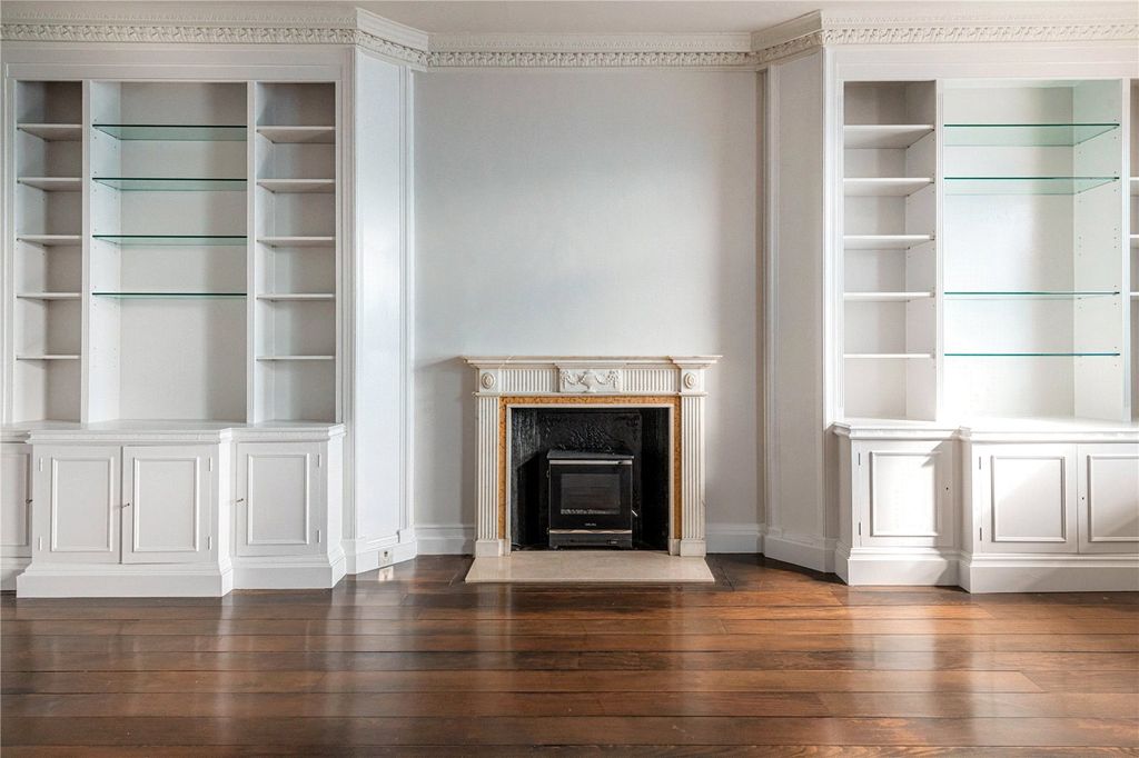 Property photo 3 of 17 Picture No. 30