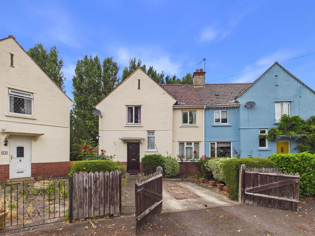 Property photo 1 of 17