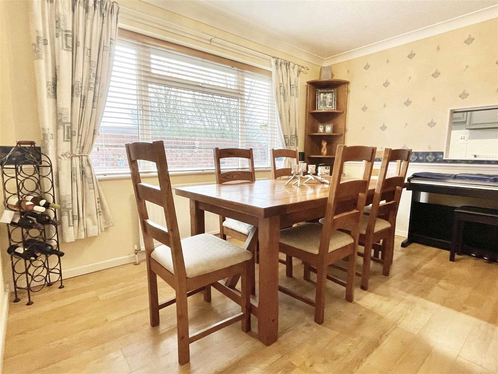 Property photo 3 of 28 d1.Jpg