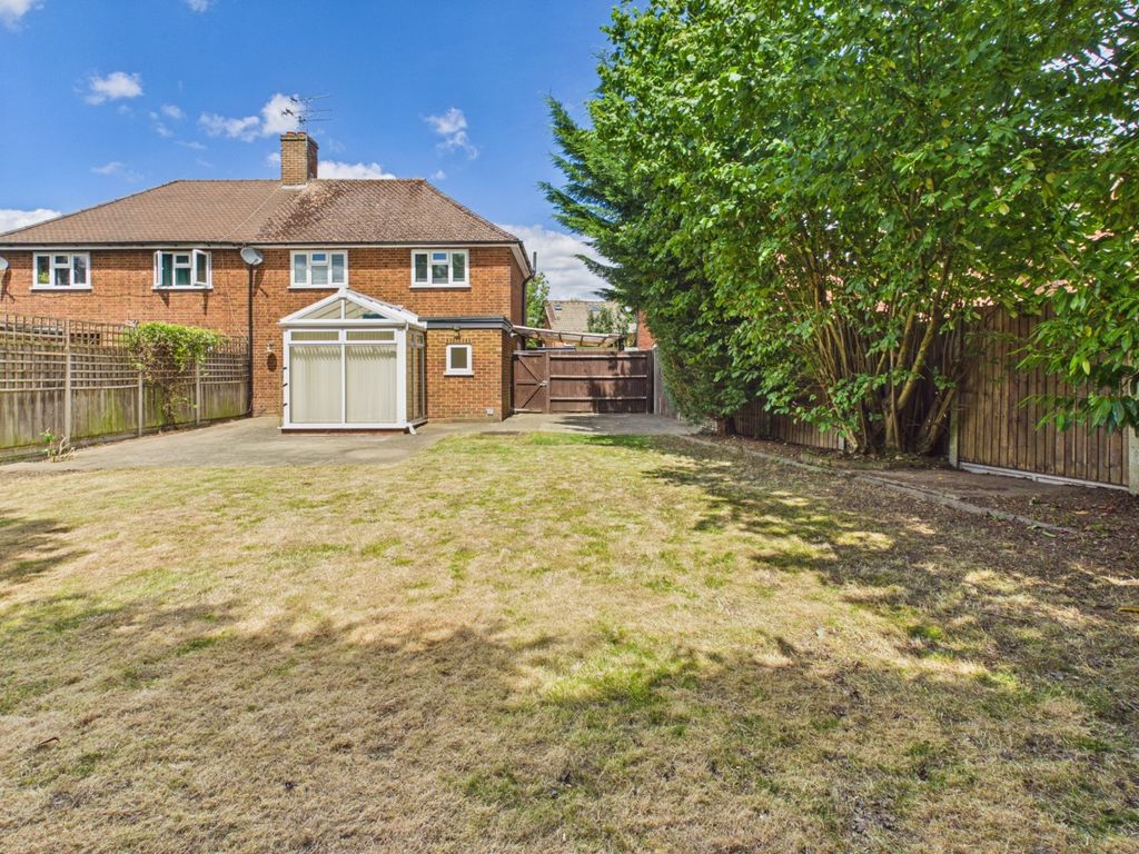 Property photo 2 of 16 Rear And Garden
