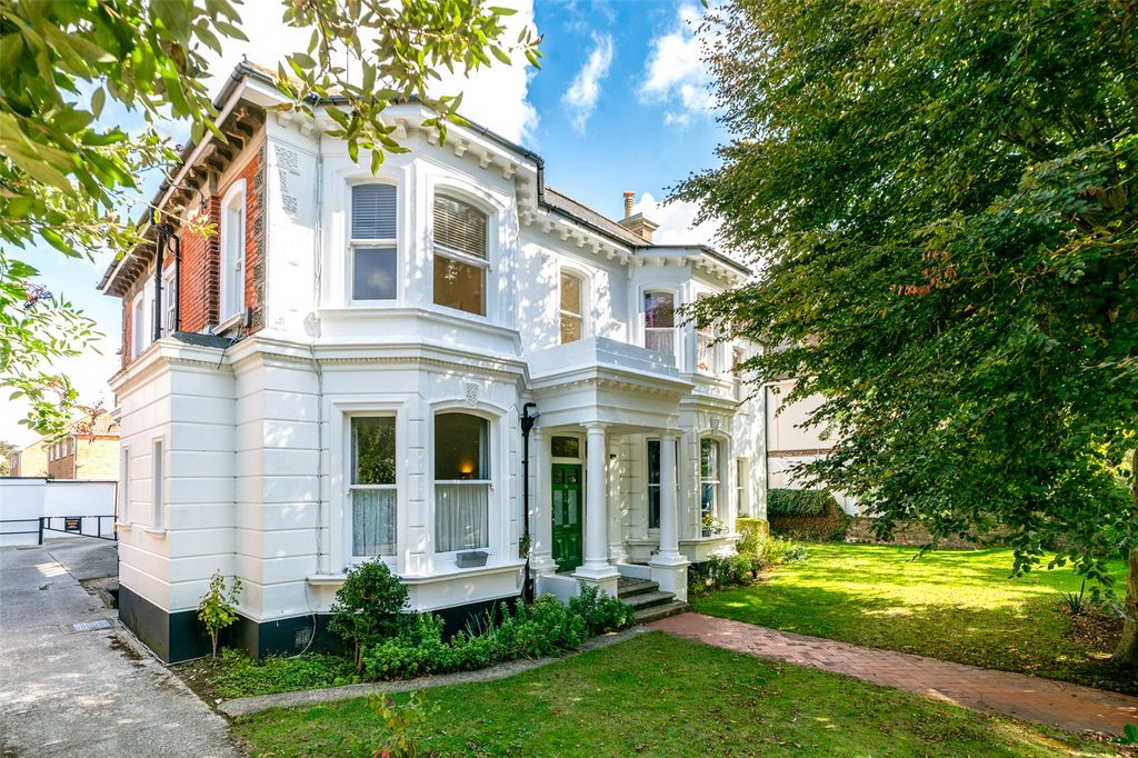 Property photo 1 of 14 Picture No. 27