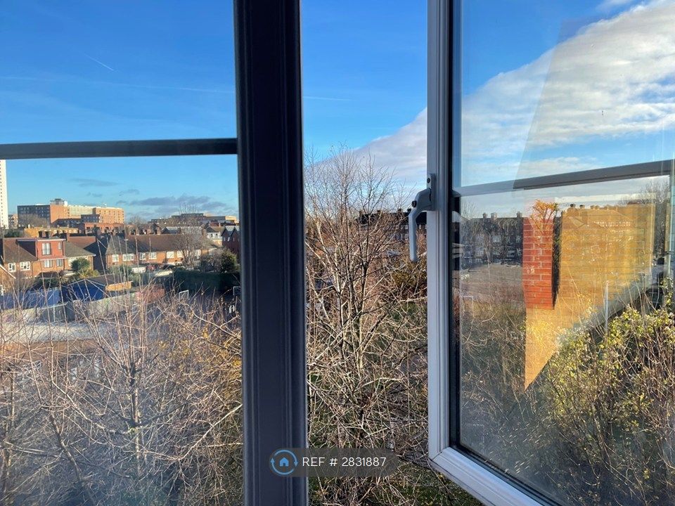 Property photo 3 of 17 Bedroom View