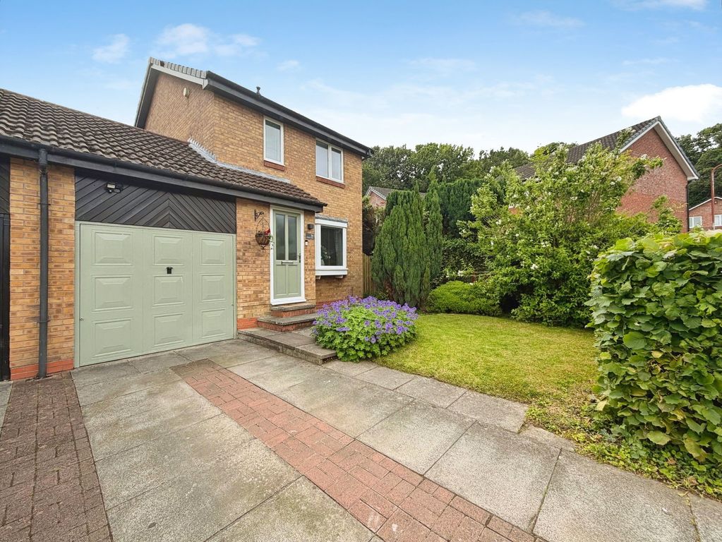Property photo 1 of 40
