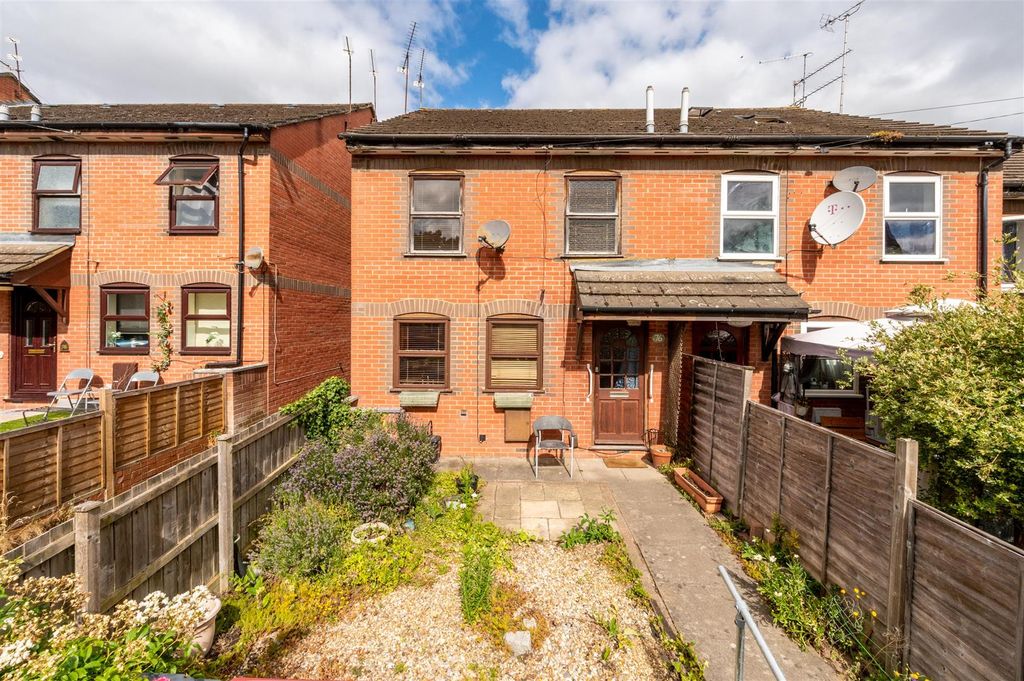 Property photo 1 of 7