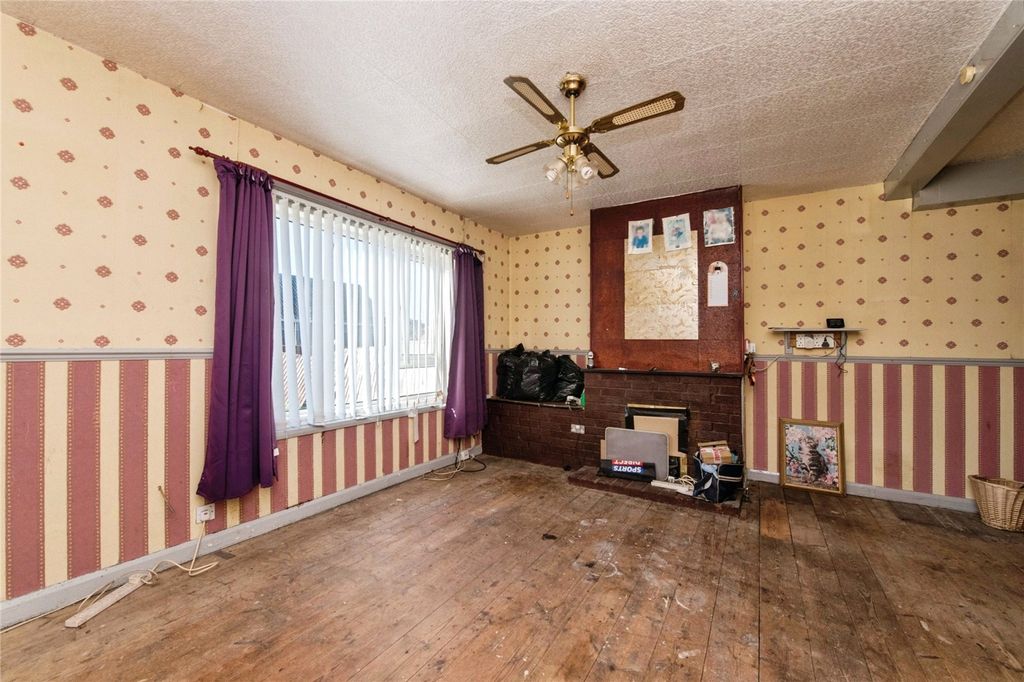 Property photo 2 of 14 Picture No. 07