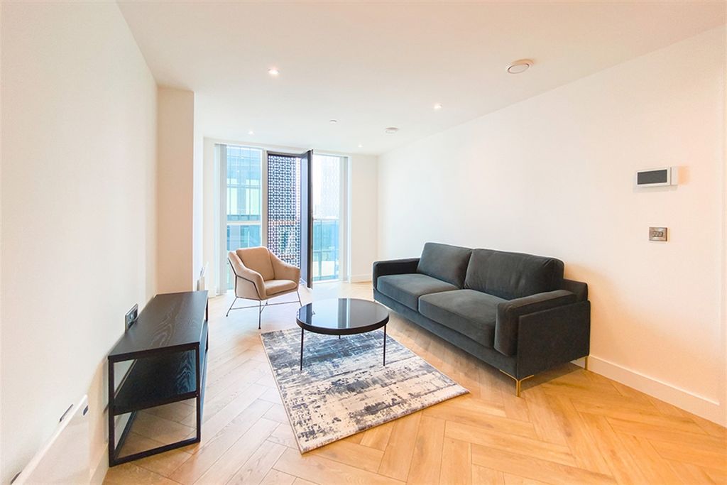 Property photo 1 of 18 (Main)