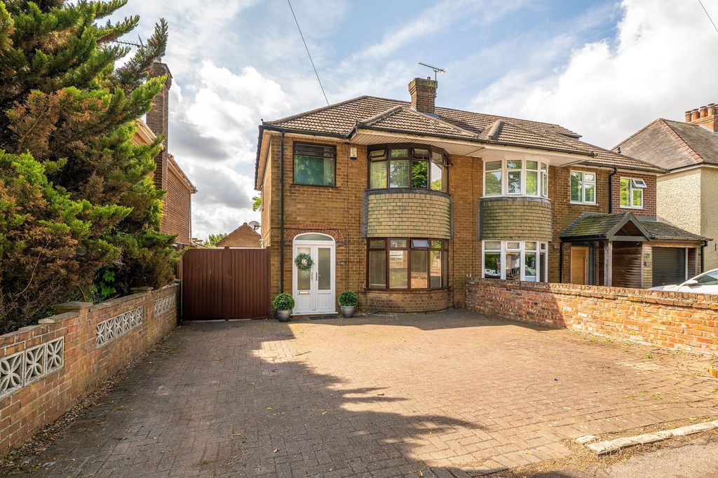 Property photo 1 of 29